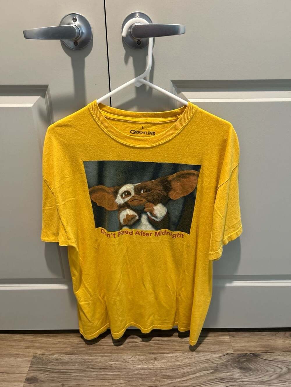 Gremlins Gizmo Don't Feed After Midnight Yellow Graphic T-Shirt